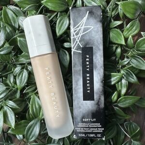 Fenty Beauty Soft'Lit Naturally Luminous Hydrating Longwear Foundation 150 - NEW
